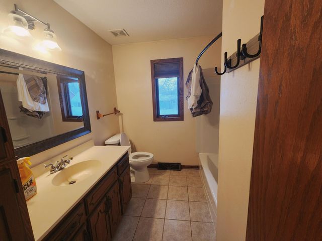 1553 32nd Avenue N, Saint Cloud, MN 56303