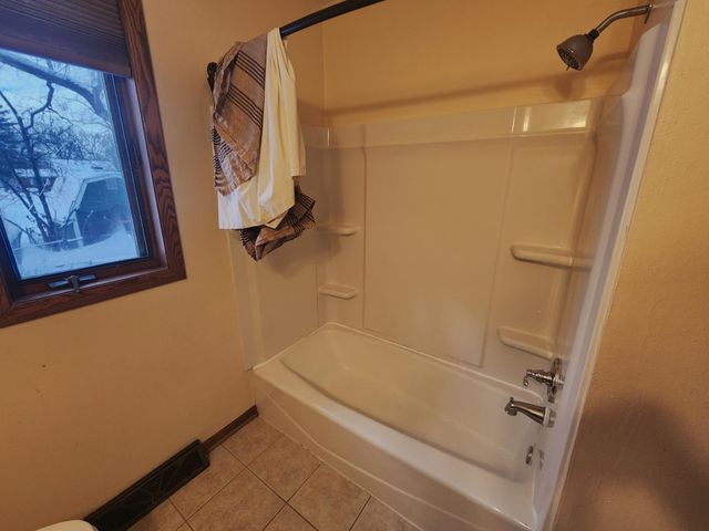 1553 32nd Avenue N, Saint Cloud, MN 56303