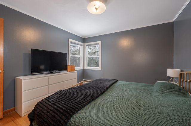 414 9th Street NE, Chisholm, MN 55719