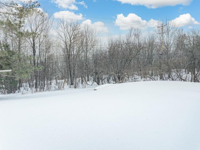 414 9th Street NE, Chisholm, MN 55719