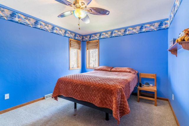 1825 PINE TREE COURT, Luxemburg, WI 54217
