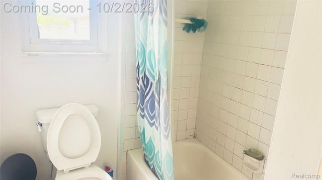 4224 Garrick Avenue, Warren, MI 48091