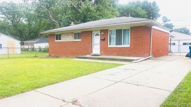 4224 Garrick Avenue, Warren, MI 48091
