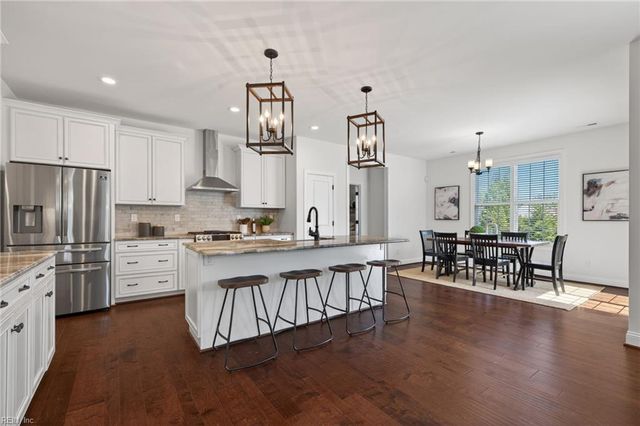 110 St Andrews, Smithfield, VA 23430
