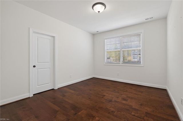 110 St Andrews, Smithfield, VA 23430