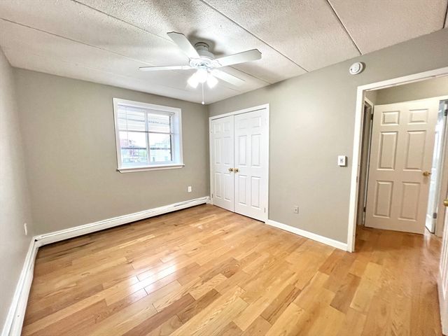 4 Hawes St 23, Revere, MA 02151