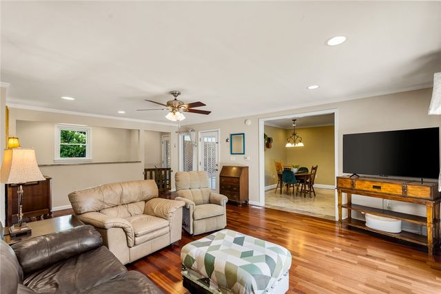 512 E Fredericks Street, Anderson, SC 29621