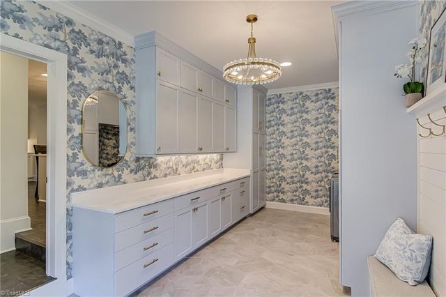 90 Evergreen Drive, Winston-salem, NC 27106