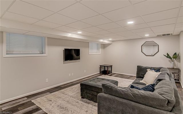 90 Evergreen Drive, Winston-salem, NC 27106