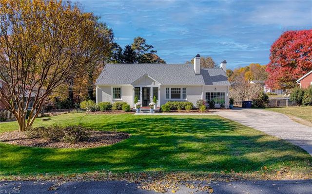 90 Evergreen Drive, Winston-salem, NC 27106