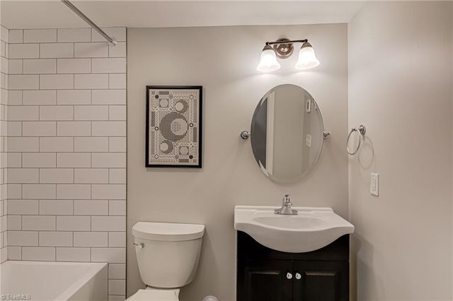 90 Evergreen Drive, Winston-salem, NC 27106