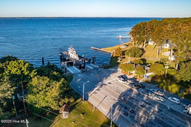 226 Pinewood Drive, Arapahoe, NC 28510