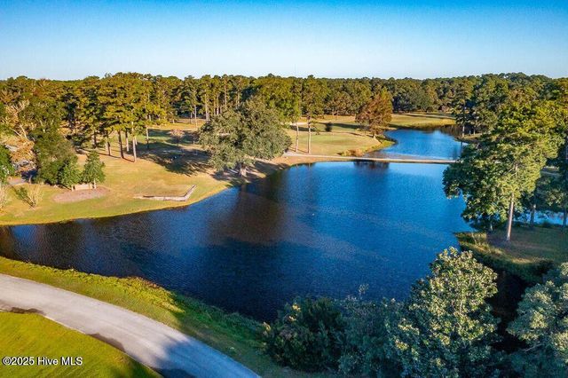 226 Pinewood Drive, Arapahoe, NC 28510