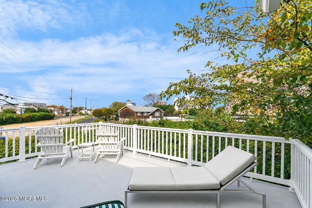 12 Valentine Street, Monmouth Beach, NJ 07750