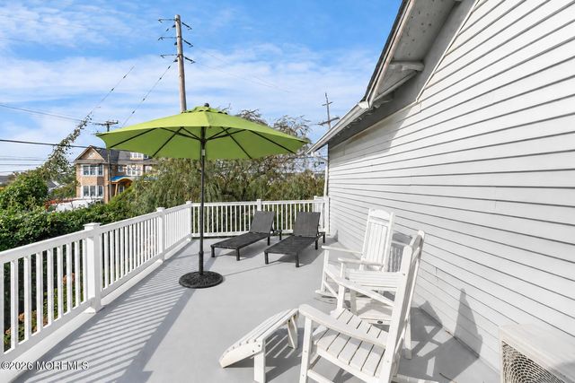 12 Valentine Street, Monmouth Beach, NJ 07750