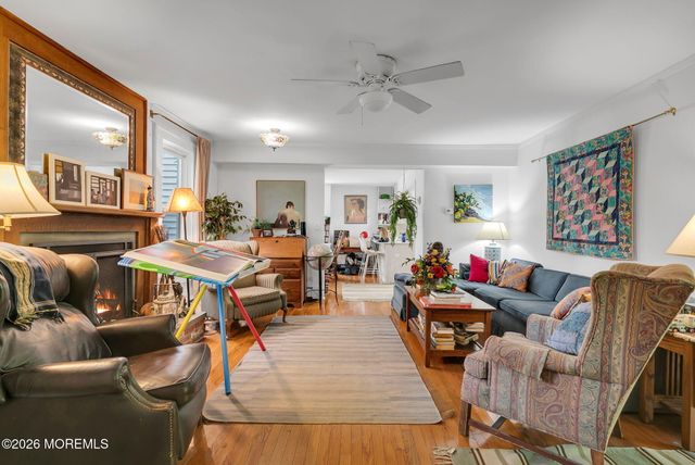 12 Valentine Street, Monmouth Beach, NJ 07750