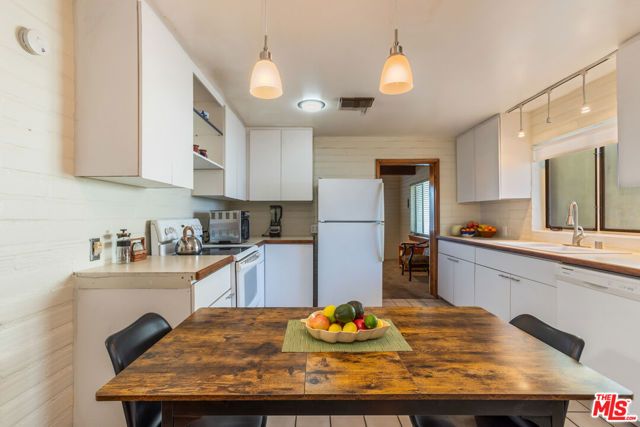 4620 Cover Street, Riverside, CA 92506