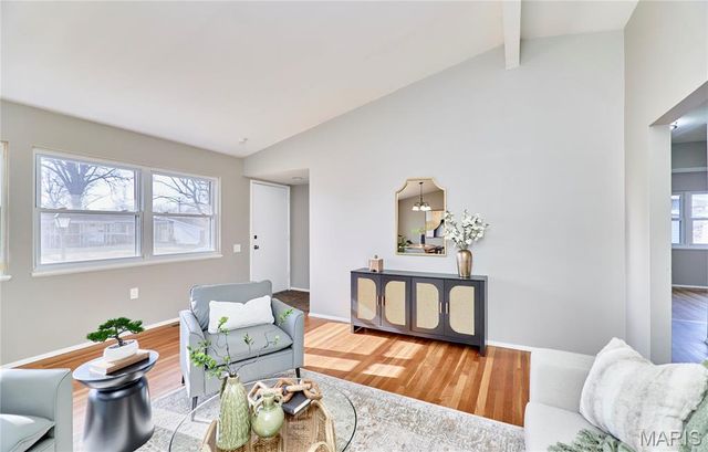 1635 Canter Drive, Florissant, MO 63033