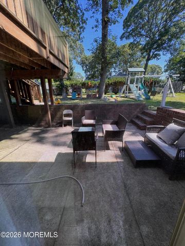 275 Garfield Avenue, Oakhurst, NJ 07755