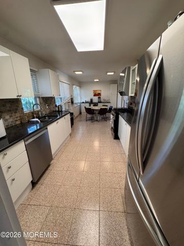 275 Garfield Avenue, Oakhurst, NJ 07755