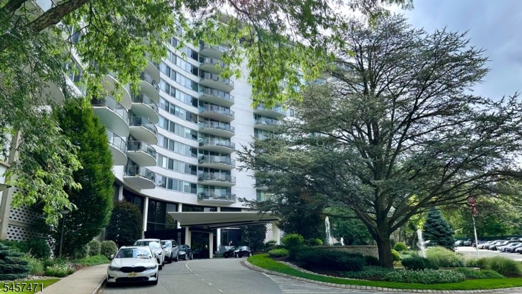 1 Claridge Dr Unit 1000 1000, Verona Twp., NJ 07044 — exterior