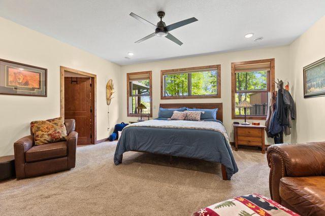 16605 Piper Lane, Brainerd, MN 56401