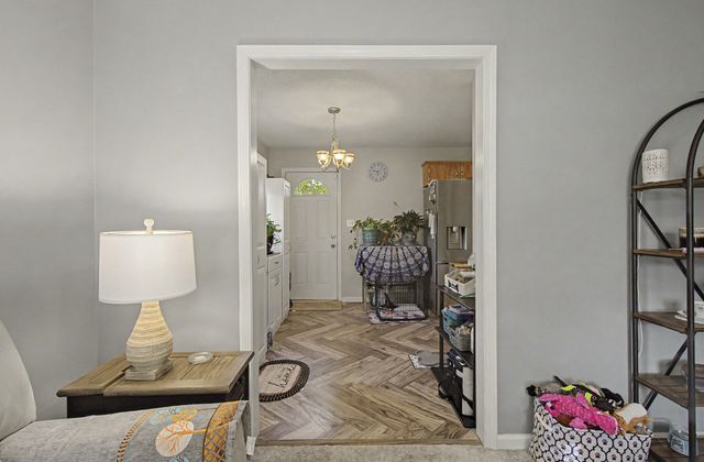 319 Lafayette Point Cir, Clarksville, TN 37042
