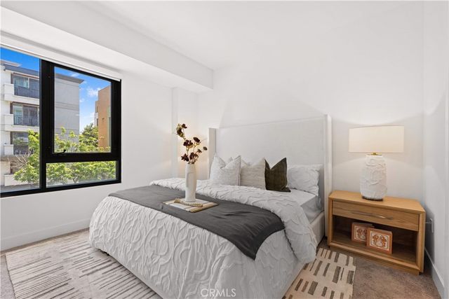 709 E Walnut Street 227, Pasadena, CA 91101