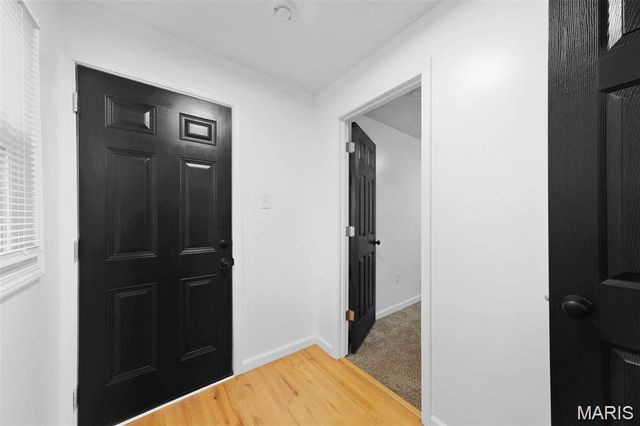 1147 Northdale Avenue, St Louis, MO 63138