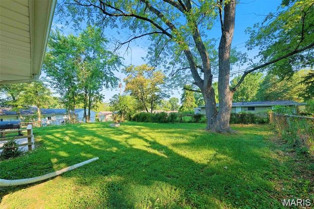 1147 Northdale Avenue, St Louis, MO 63138