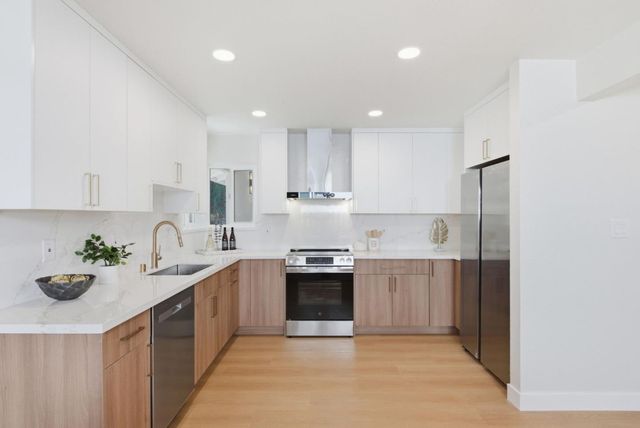 1951 Treewood Lane, San Jose, CA 95132