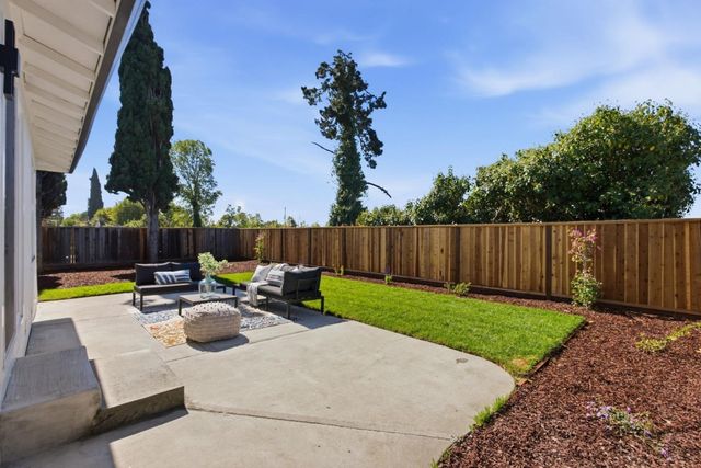 1951 Treewood Lane, San Jose, CA 95132
