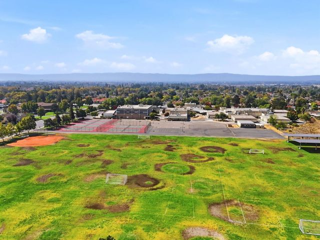 1951 Treewood Lane, San Jose, CA 95132