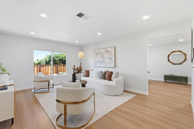 1951 Treewood Lane, San Jose, CA 95132