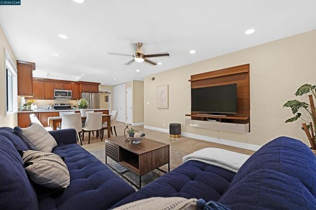 864 Kizer St, Milpitas, CA 95035
