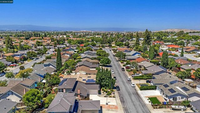 864 Kizer St, Milpitas, CA 95035