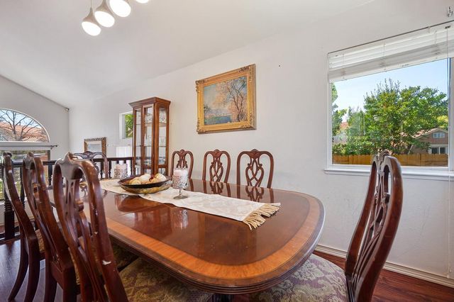4109 Sardinia Ct, Elk Grove, CA 95758