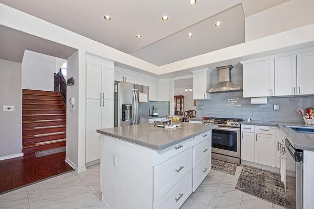 4109 Sardinia Ct, Elk Grove, CA 95758