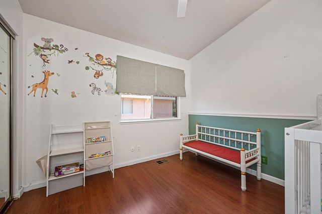 4109 Sardinia Ct, Elk Grove, CA 95758