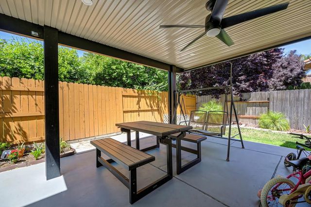 4109 Sardinia Ct, Elk Grove, CA 95758