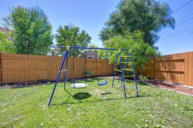 4109 Sardinia Ct, Elk Grove, CA 95758