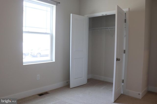 10728 MILLPORT ST, White Plains, MD 20695