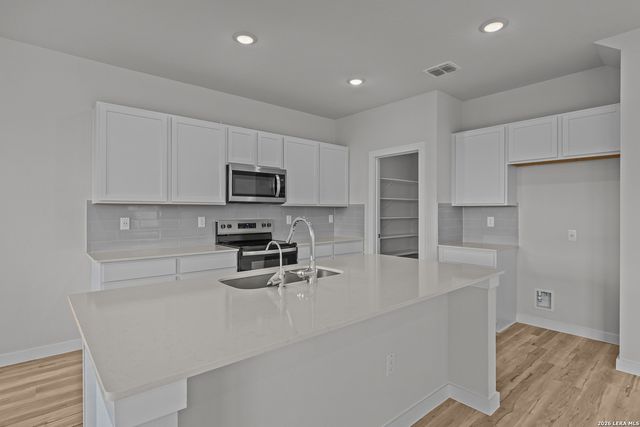 12419 Spike Heights, San Antonio, TX 78245