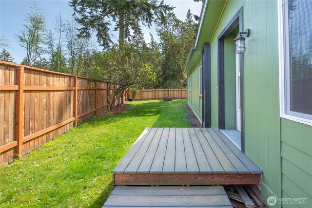 2016 Queen Anne Pl, Port Townsend, WA 98368