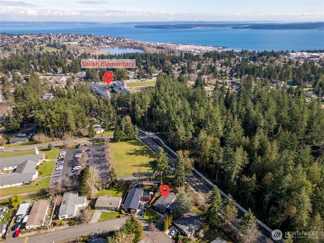 2016 Queen Anne Pl, Port Townsend, WA 98368