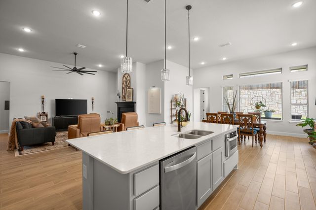 147 Epoch DR, Austin, TX 78737