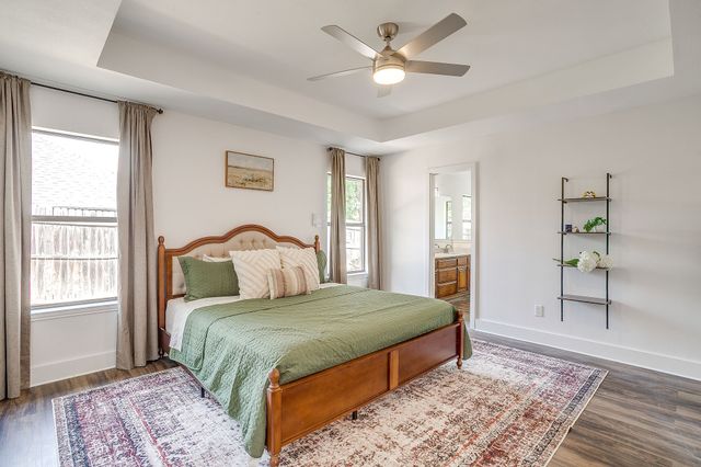 6824 Ridgewood Drive, North Richland Hills, TX 76182