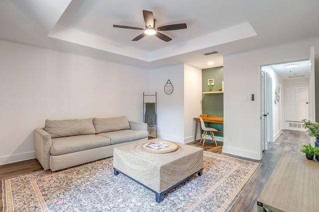 6824 Ridgewood Drive, North Richland Hills, TX 76182
