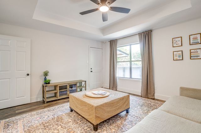 6824 Ridgewood Drive, North Richland Hills, TX 76182