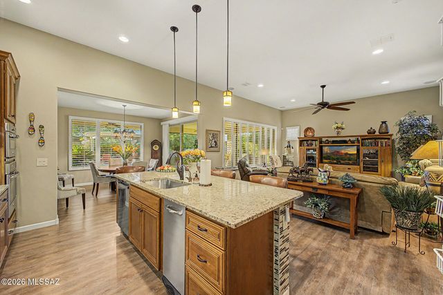 60956 E Amur Lane, Oracle, AZ 85623